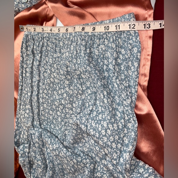 Bobbie Wren BLUE Floral TOP/PANTS SET rayon Vneck cropped minimal prairie set S - Picture 13 of 16
